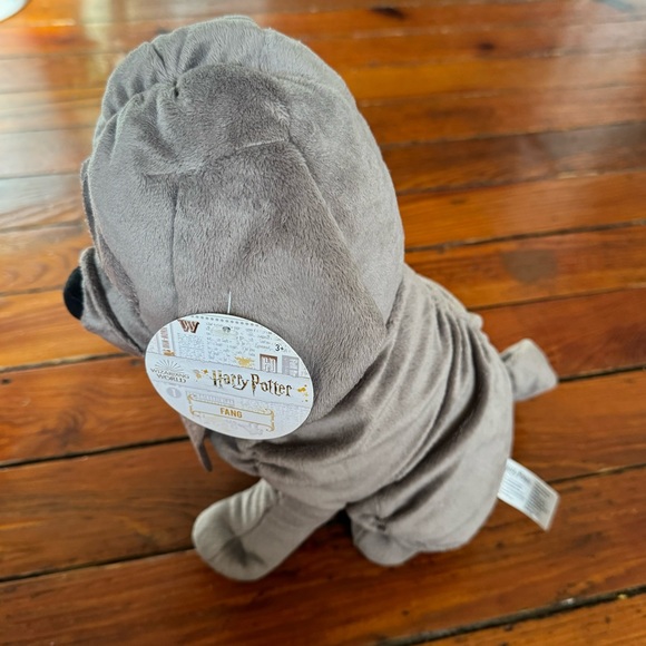 Harry Potter Wizarding World Plush Fang Hagrid's Dog Universal Studios 13" NWT - Picture 4 of 12